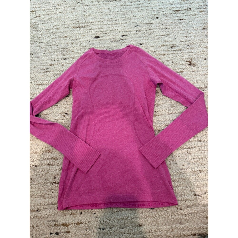 Lululemon Swiftly Tech Long Sleeve Shirt Size 6 Pink